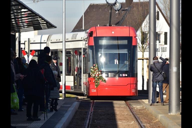 Nürnberg tram extension inaugurated | News | Railway Gazette International